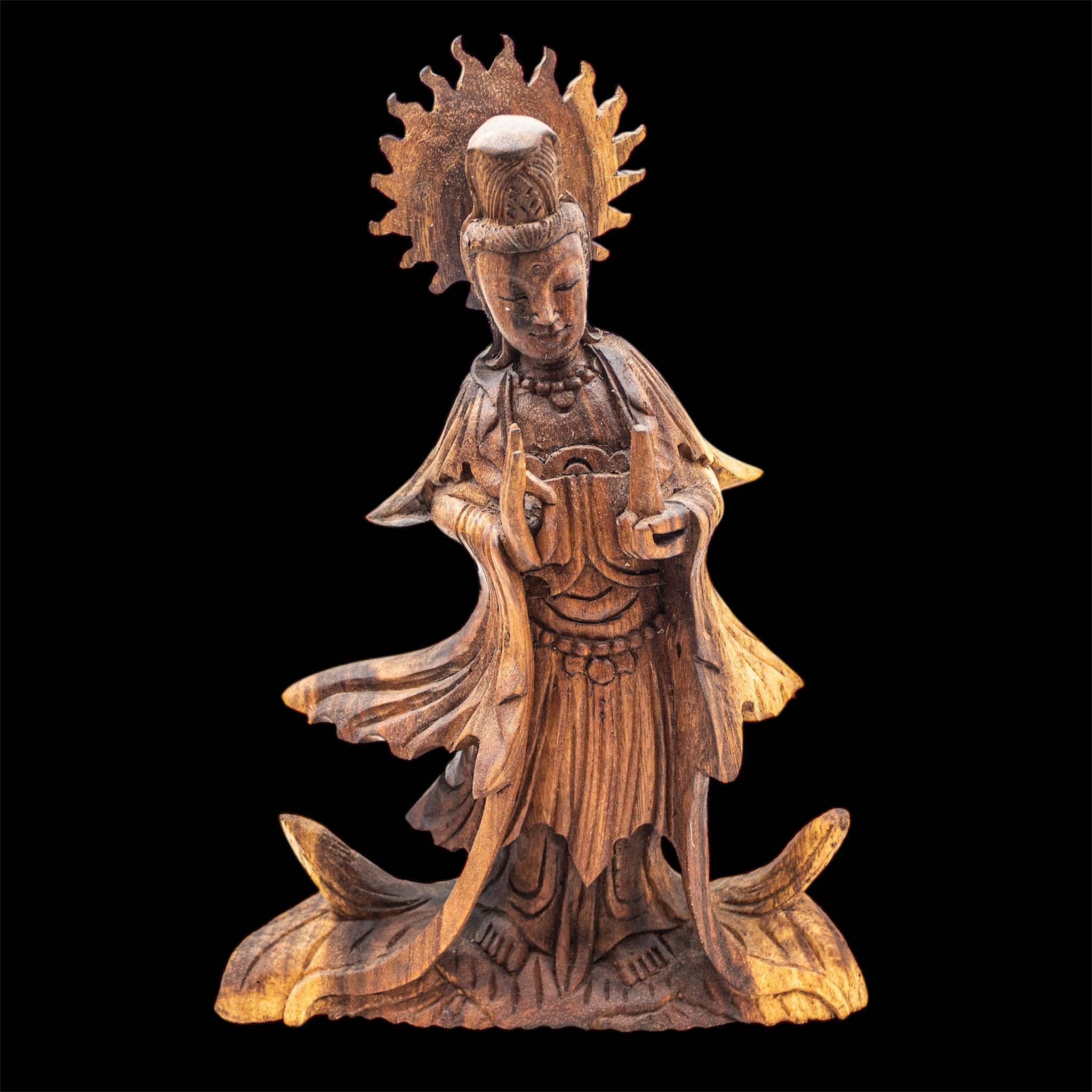 Quasar Gems USA – Escultura por atacado – Estátua de Kuan Yin em Pé de Madeira Entalhada à Mão 30cm0