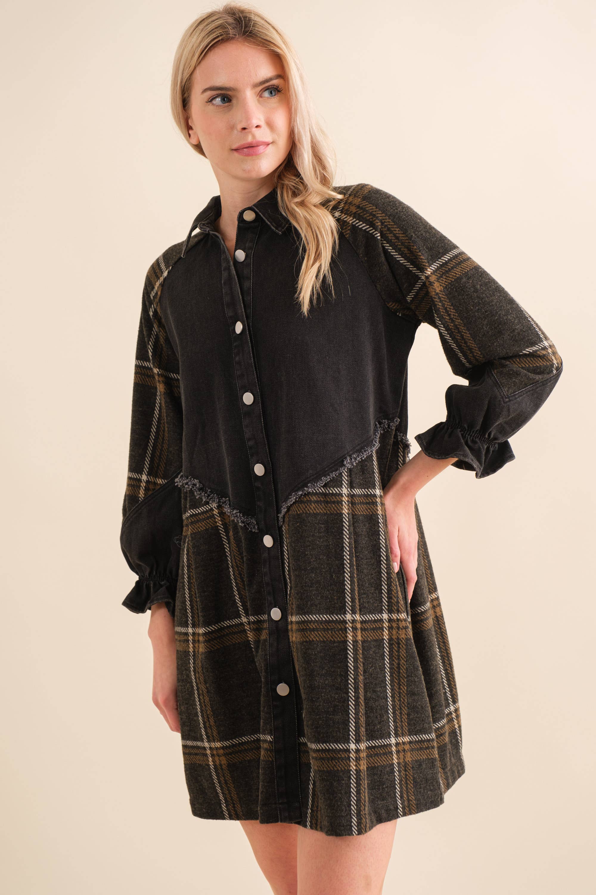 SCHWARZ Denim-Mix Hemdblusenkleid mit gebürstetem Karomuster für den Großhandel auf Faire2