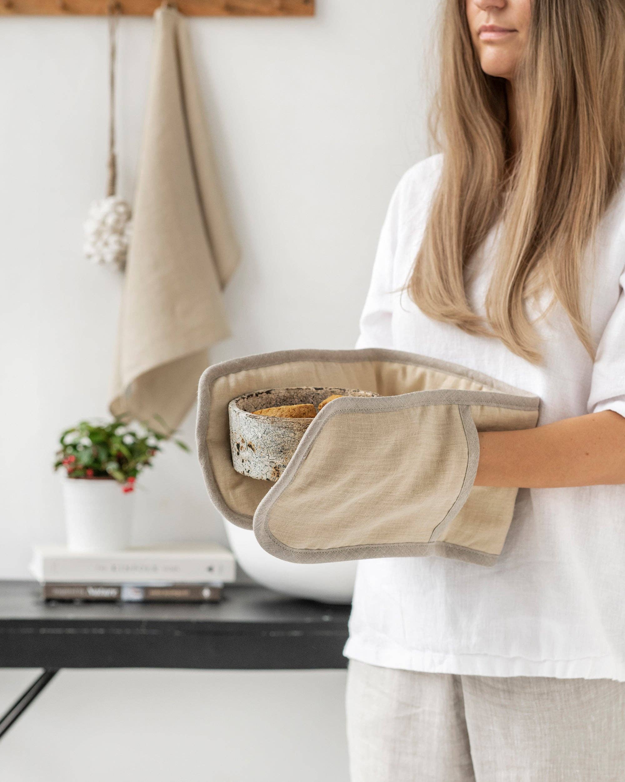 MagicLinen (We handle U.S. import procedures for you) – Luva de forno/pega por atacado – Luvas duplas para forno (1 peça)8