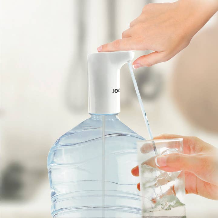 JOCCA - Wholesale Kitchen Appliance - Bomba de Botella de Agua Recargable por USB1