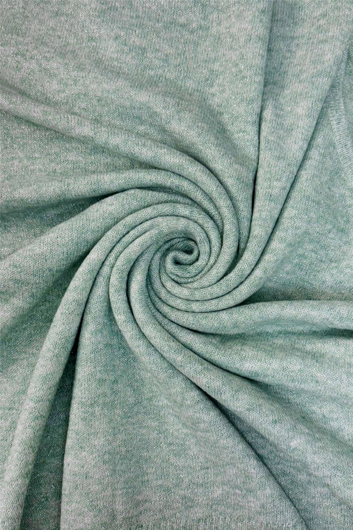 Fashion Scarf World – wholesale Poncho – Women's – Plain Cosy Metallic Thread Poncho3