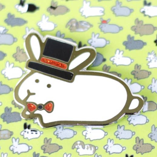Top Hat Bunny Pin, Magician Rabbit Lapel Pin for wholesale by Fubini Crafts