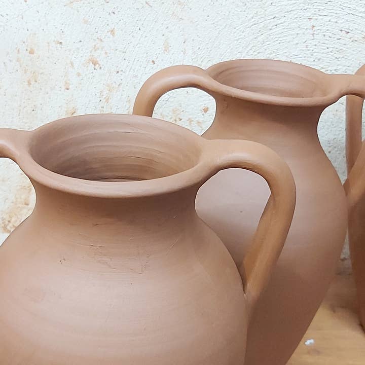 Cerámica Roca Caus - Vendita all'ingrosso Vasi - Anfora classica in ceramica multipurpose con due manici11