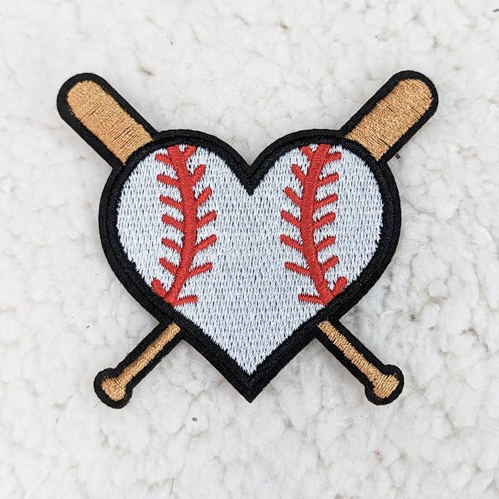 Trendy Transfers - Wholesale Patch - Baseball Heart & Bats Embroidered HAT/POCKET Patch
