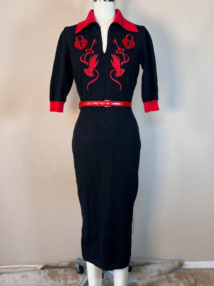 Elle Rebel - Wholesale Dress - Women's - Key to My Heart Knitted Dress7