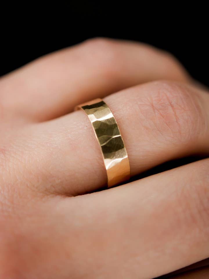 Banda esencial, relleno de oro de 14 quilates para venta al por mayor de Hannah Naomi