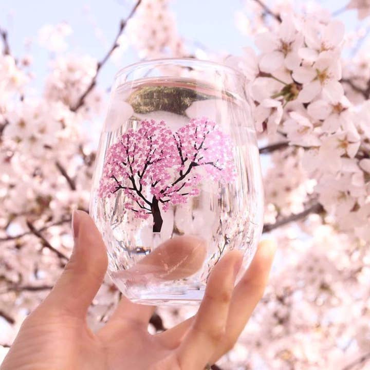INSTACTIONS - Wholesale Wine Glass - Japanese Sakura Cherry Blossom Color Changing Glass Cups