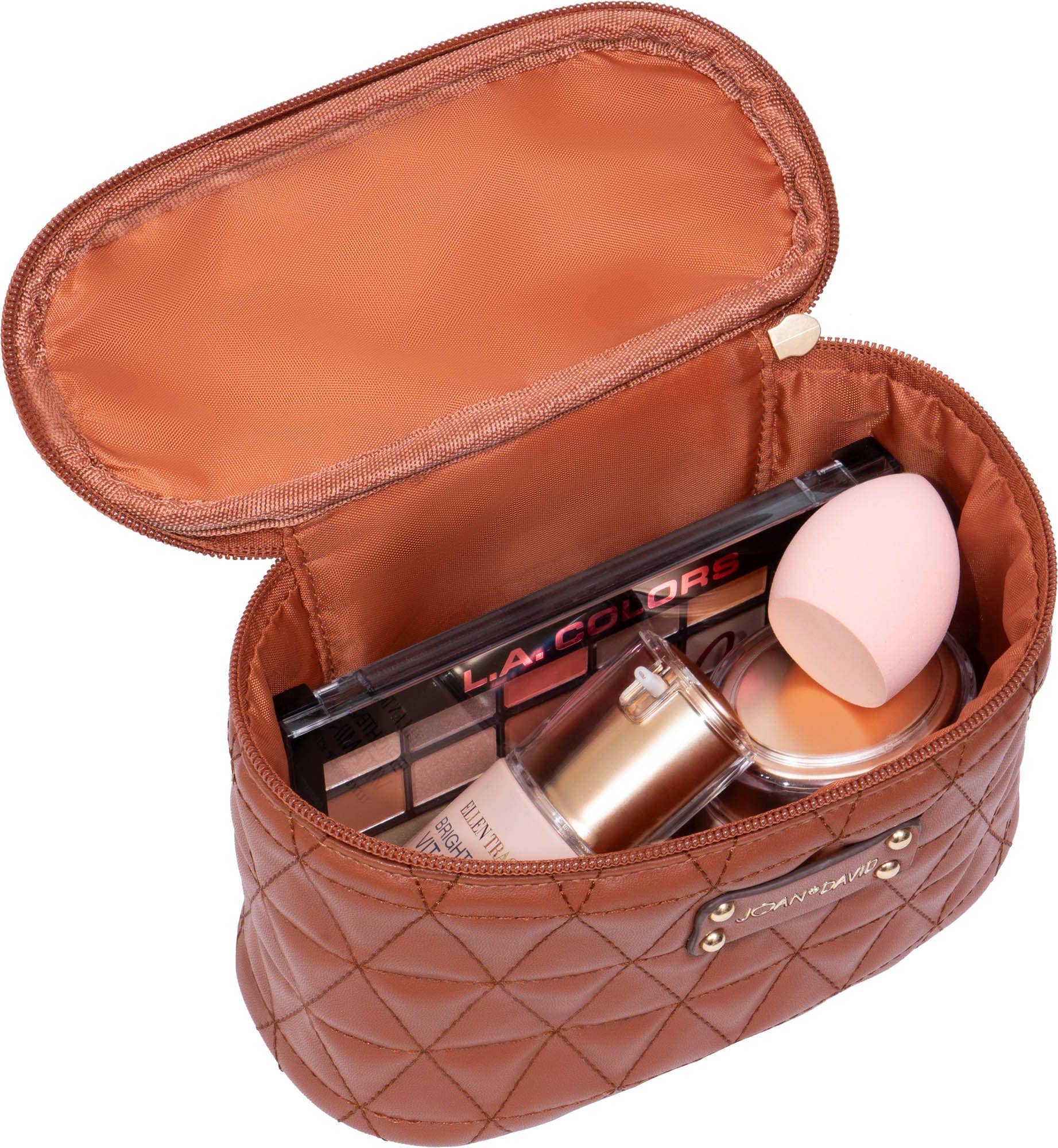 Magid - Wholesale Make-up/cosmetic bag - Joan & David The Triangle Quilted 4 Piece Cosmetic Bag Set5