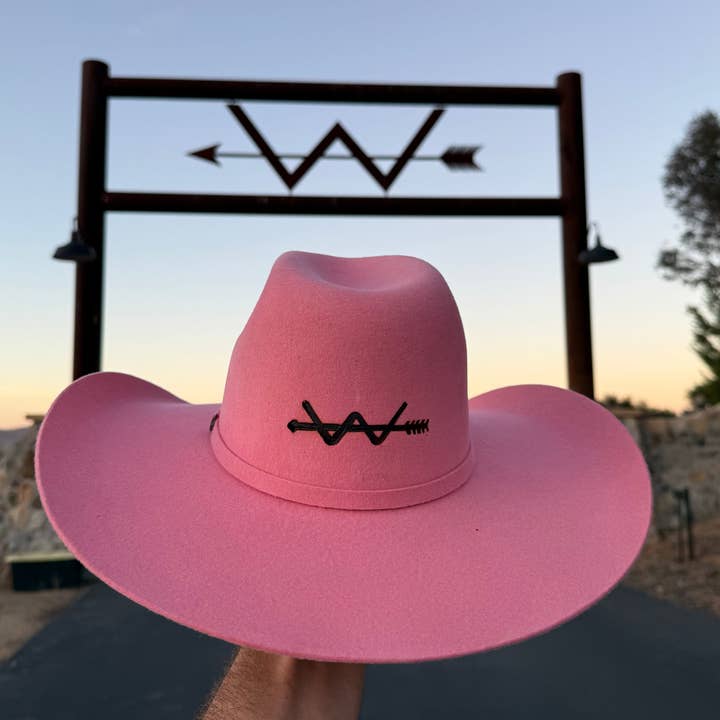 Chestnut American (pink) for wholesale on Faire1