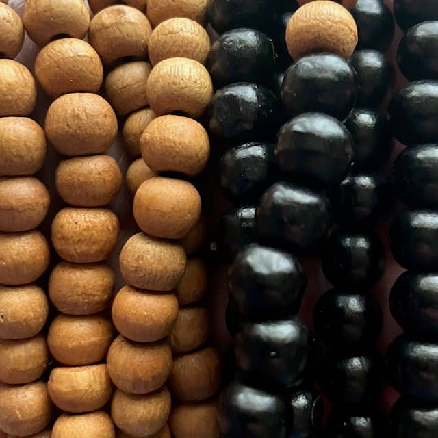 Luna-Leena - handmade in Nepal - Wholesale Phonecase Strap - phone cord black wood beads - L140cm - from Nepal5