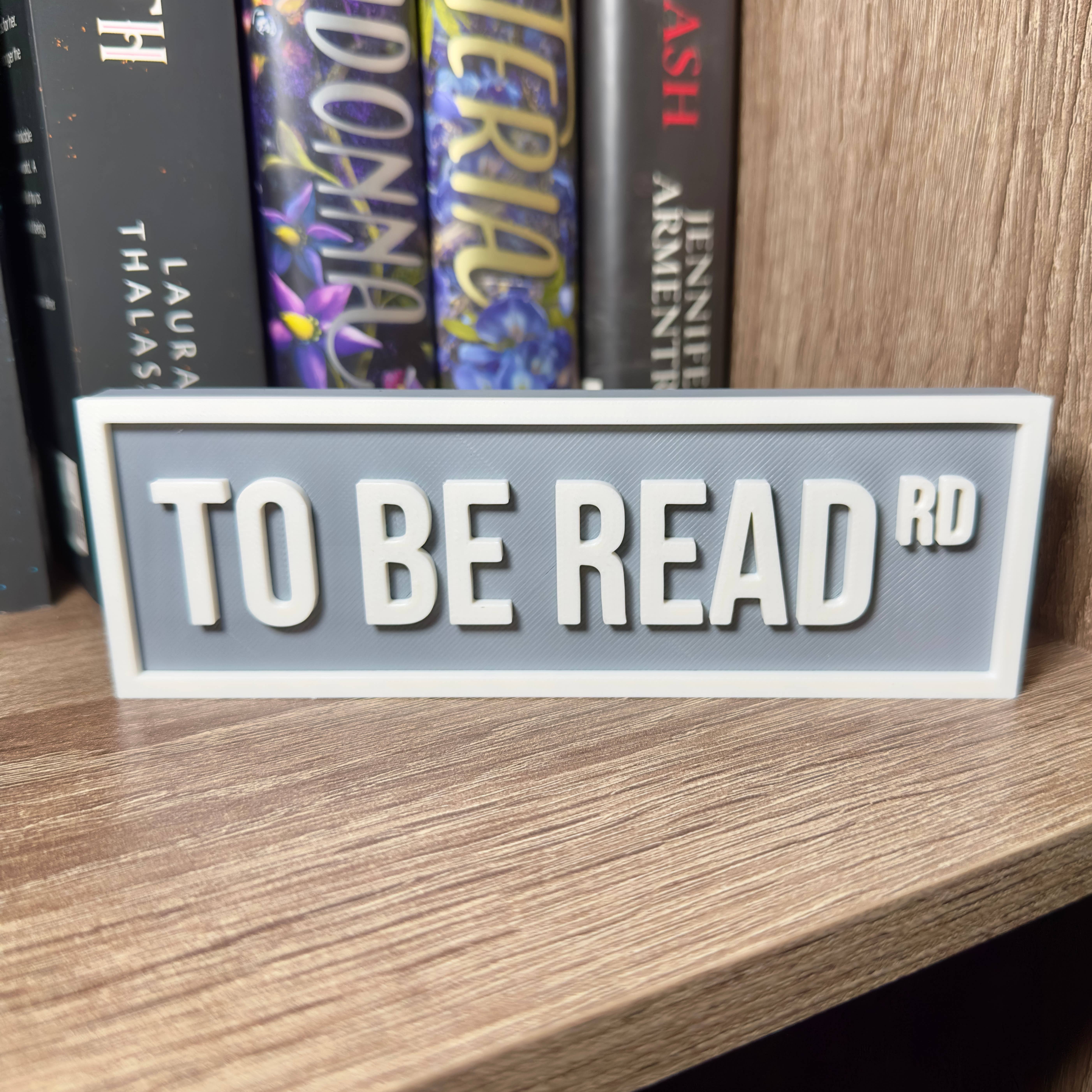 The Crafted Nook - Vente Pancarte - Panneau de rue à lire | Décoration d'étagère5