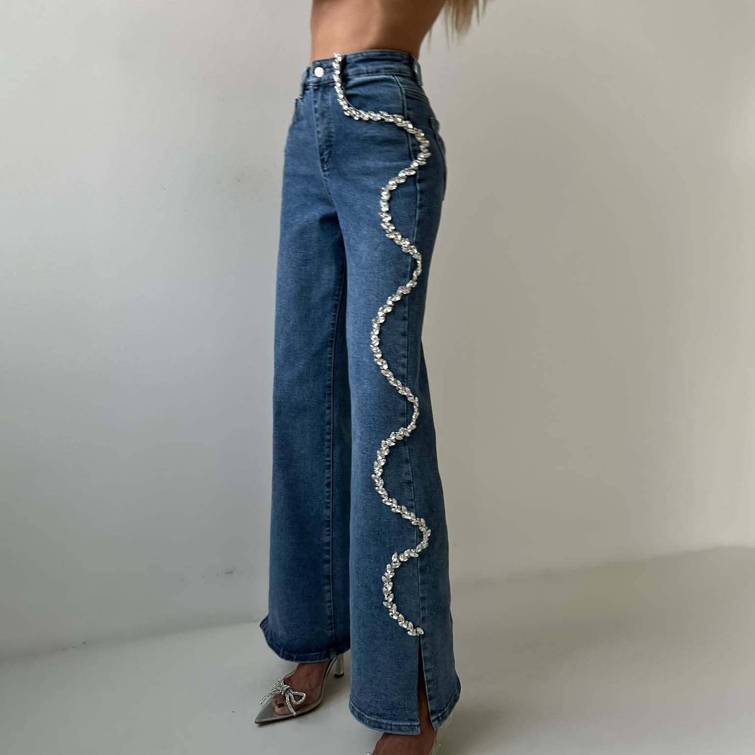 Azul Calça feminina jeans reta com corrente de diamantes, cintura alta para venda a revendedores na Faire1