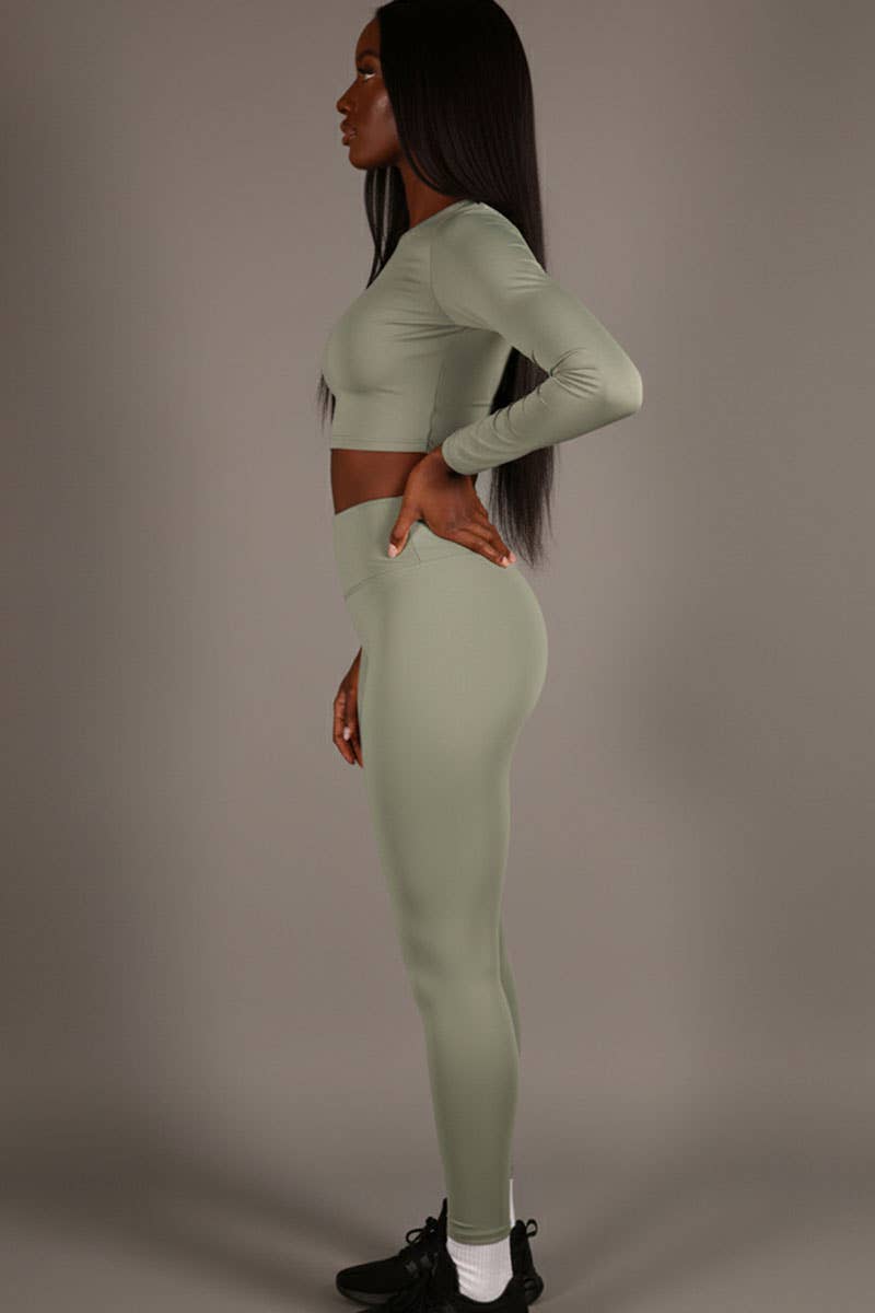 CAPELLA APPAREL - Wholesale Activewear Set - Women's - Long Sleeve Crop Top & High Waist Leggings Activewear Set3