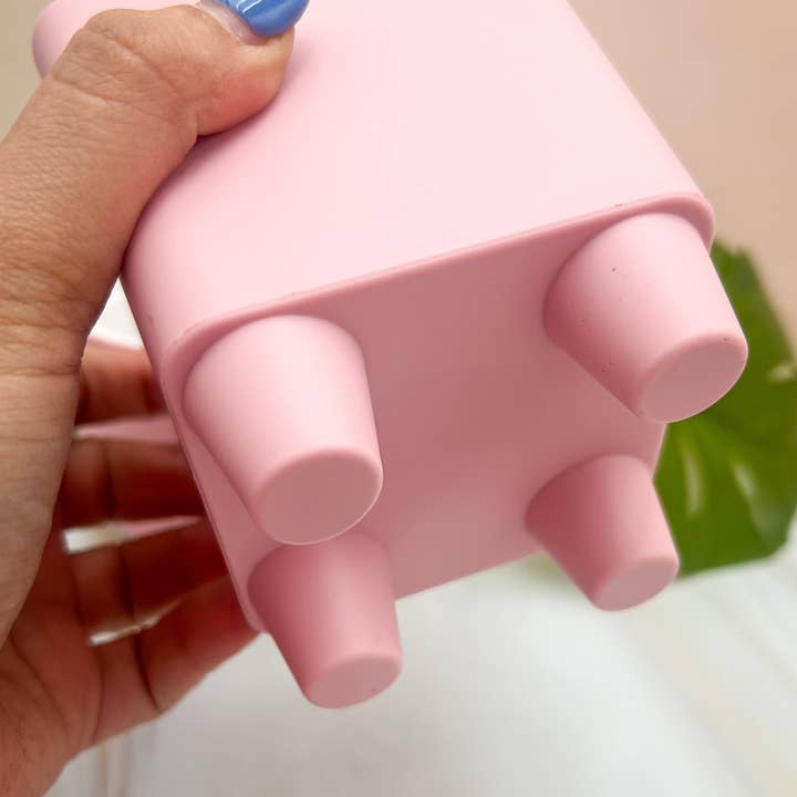 Propagation Diaries - Wholesale Plant Pot - 4" Self Watering Moo Pot7