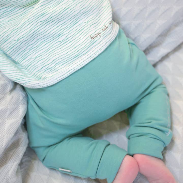 Pantaloni per la vendita all'ingrosso da parte di Bess