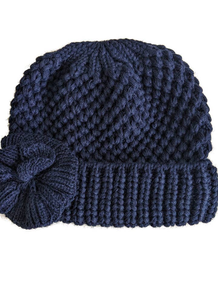 Cappello in maglia spessa con dettaglio rosa per la vendita all'ingrosso da parte di Frost Hats
