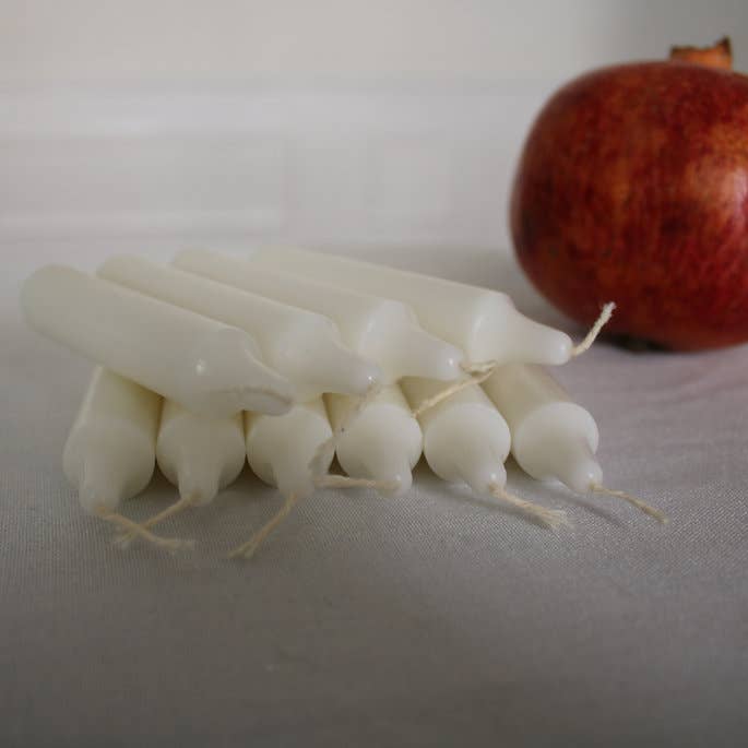 Ohr Judaica - Wholesale Tapered Candle/Candlestick - White Shabbat Taper Candles - 3 Hour - 12 Pack3