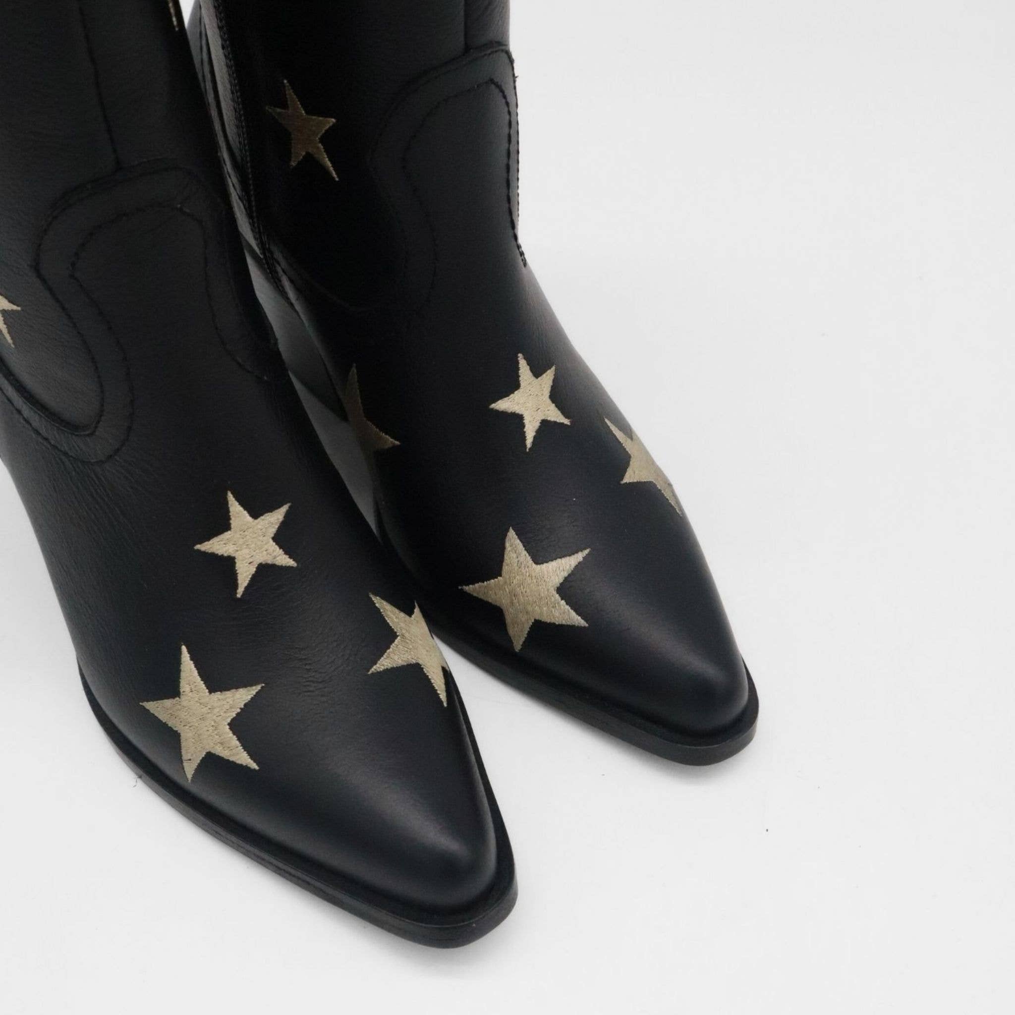 Moonlight Western Cowboy Women's Boots in Black Leather for wholesale on Faire9