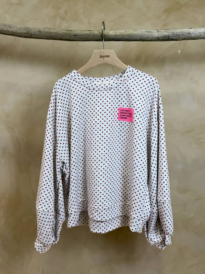 Camisola de algodão com coração e manga balão por atacado de Joyna