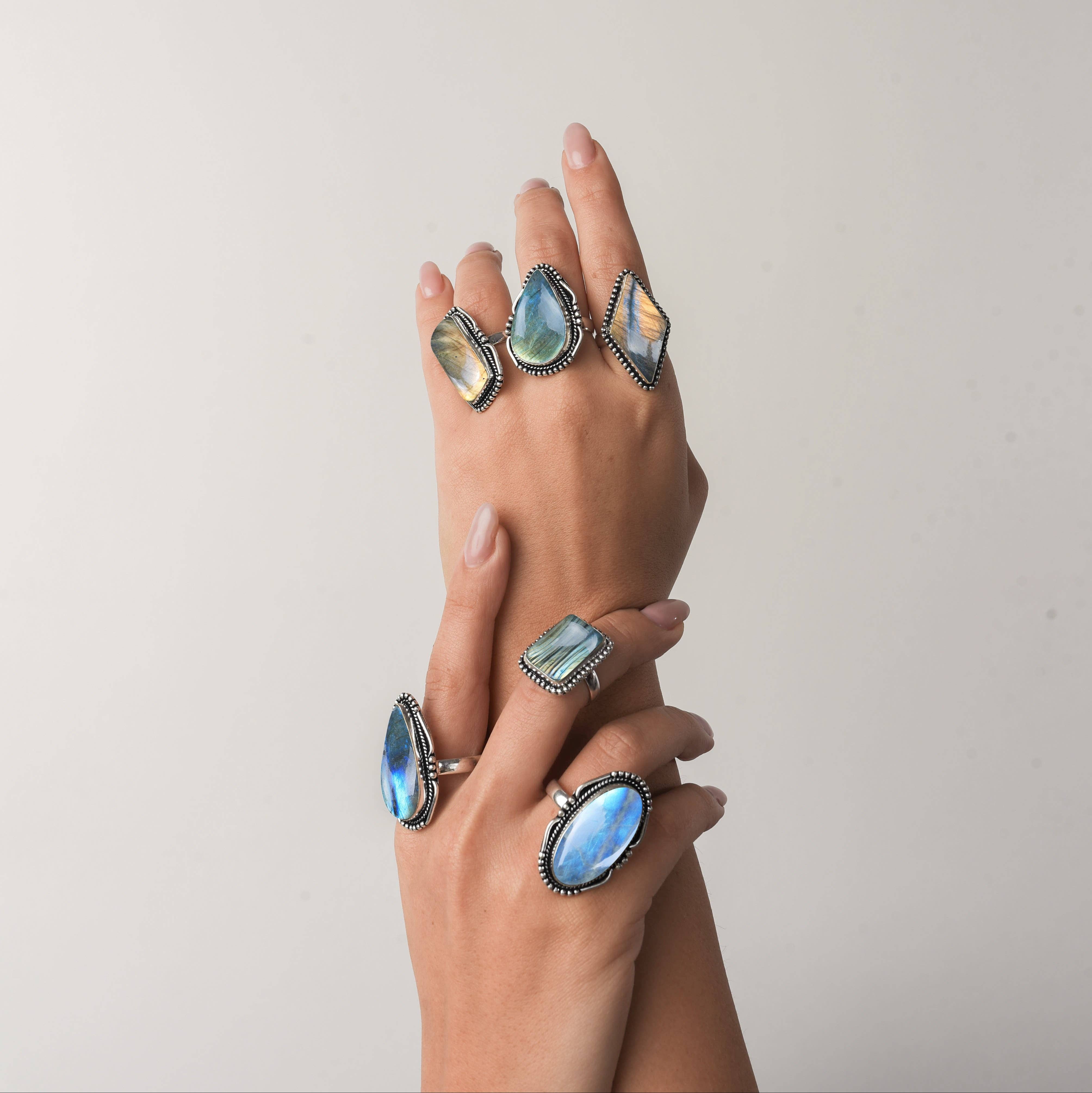 Handmade Jewels – Anel de cocktail/declaração por atacado – Anéis de Labradorite – Prateados, Feitos à Mão, Cintilantes Cinza-Azul (Tamanhos EUA 6–10, Não Ajustáveis)3