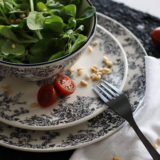 Novastyl – Großhandel Essteller – Teller florali
26 cm aus Steingut, schwarzes Dekor1
