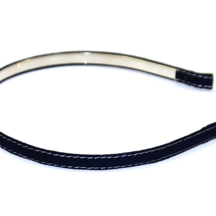 Sydd Suedette 1cm Alice Band - Marin - HAB250 MARINBLÅ för wholesale av Hepburn & Co.