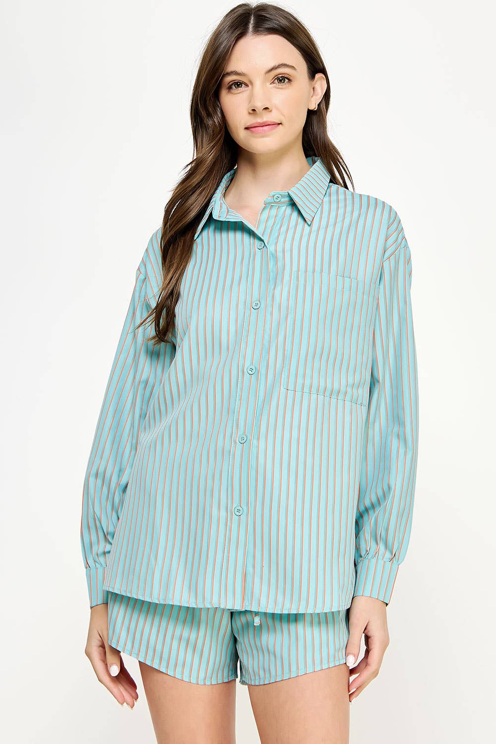 Strut & Bolt - Venta al por mayor Camisa con botones - Mujer - Camisa extragrande de rayas1