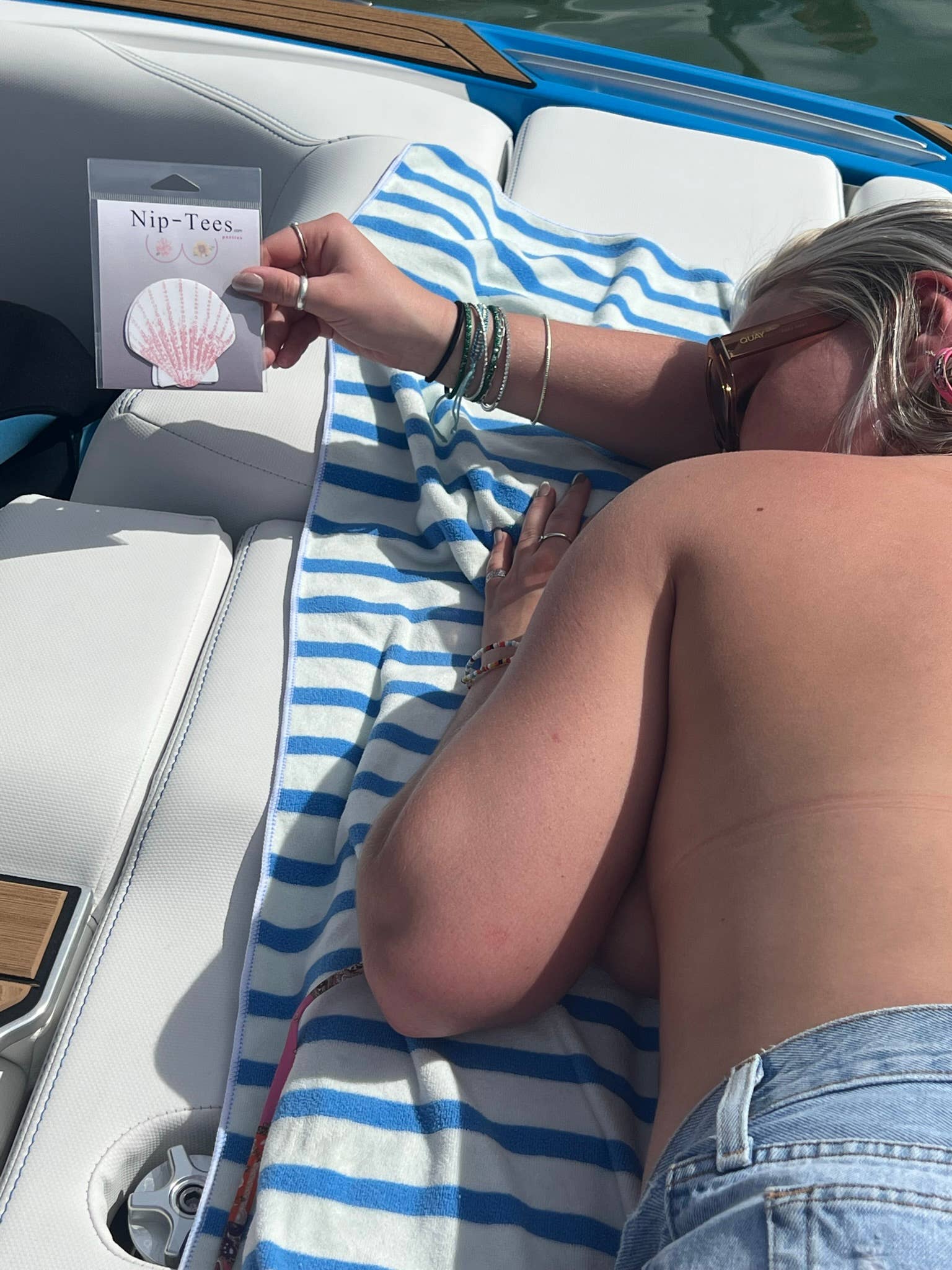 Niptees - Wholesale Nipple Pasties - Women's - Beach-Themed Seashell Nipple Cover Pasties4