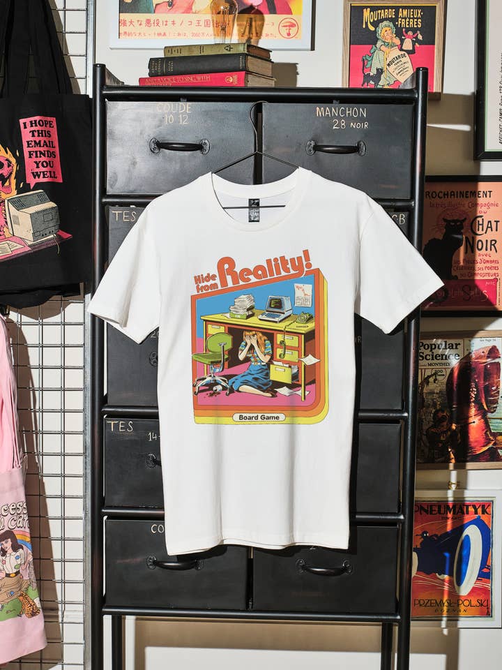 Threadheads - Wholesale T-Shirt (Graphic) - Unisex - Hide From Reality T-Shirt