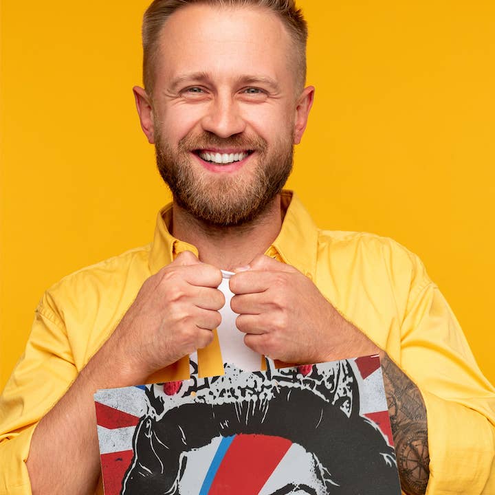 Banksy Gift Bag (Large) - Lizzy Stardust for wholesale by URBAN.ITY SRL