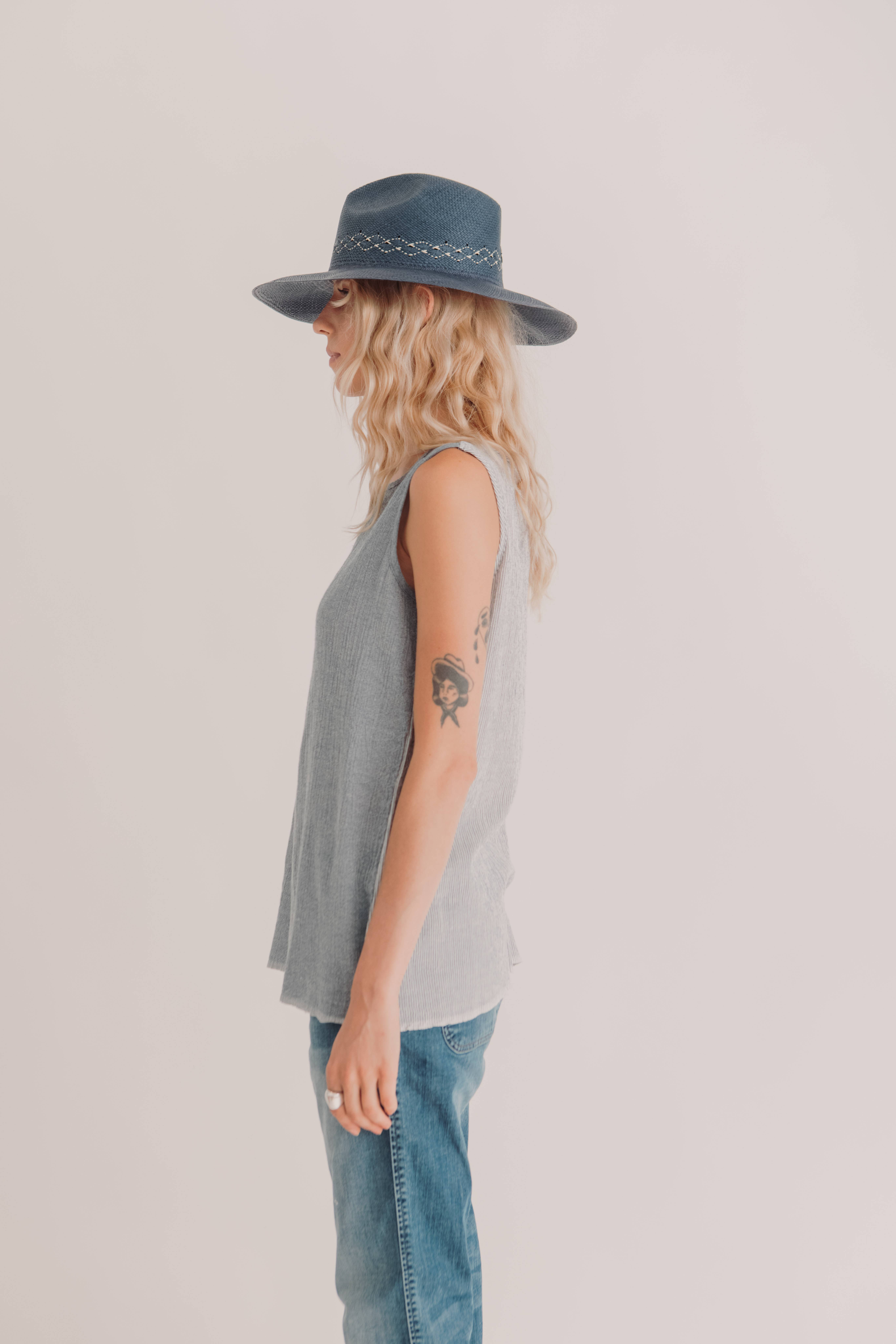 loom.ist - Wholesale Tank Top - Women's - Sile Sleeveless Top34