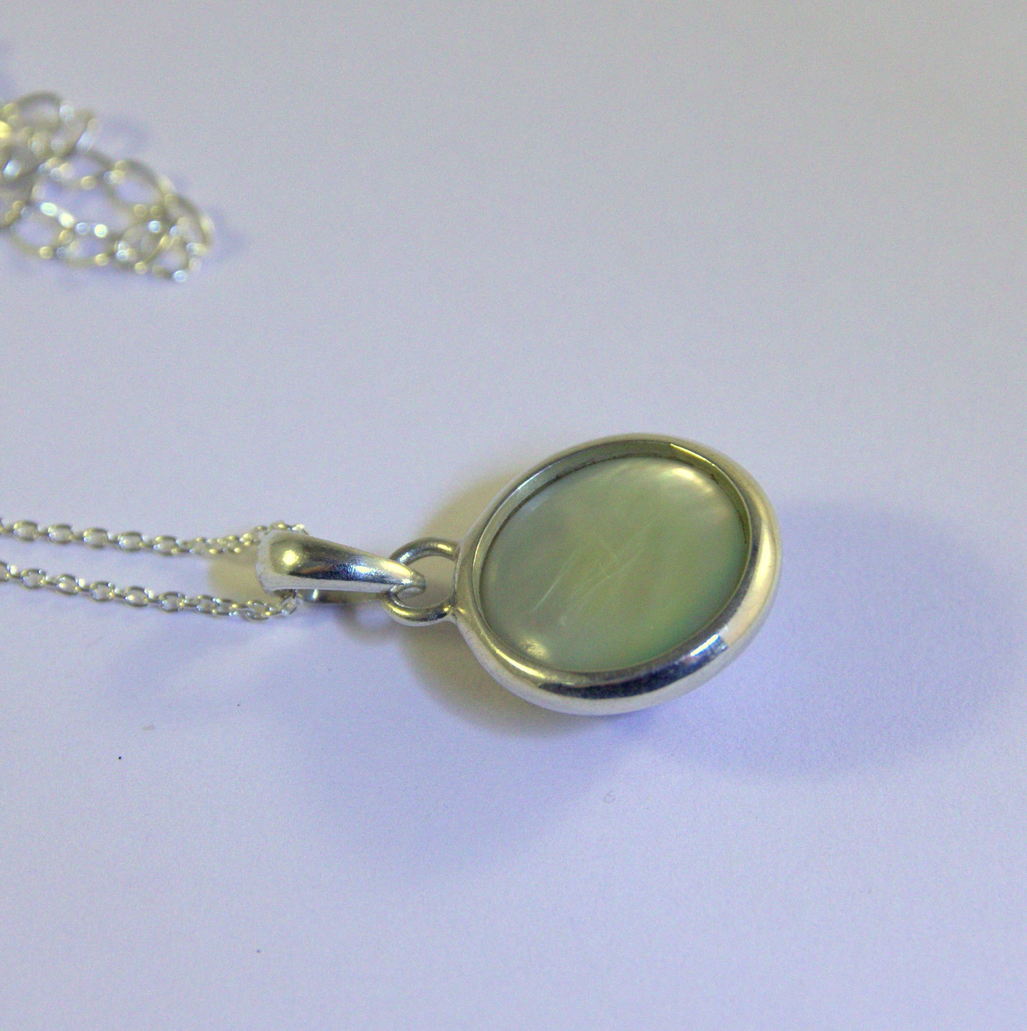 Ajmer by Jodi - Wholesale Individual Charm/Pendant - Mabe Pearl Pendant~ Smooth bezel, swing bail sterling silver4