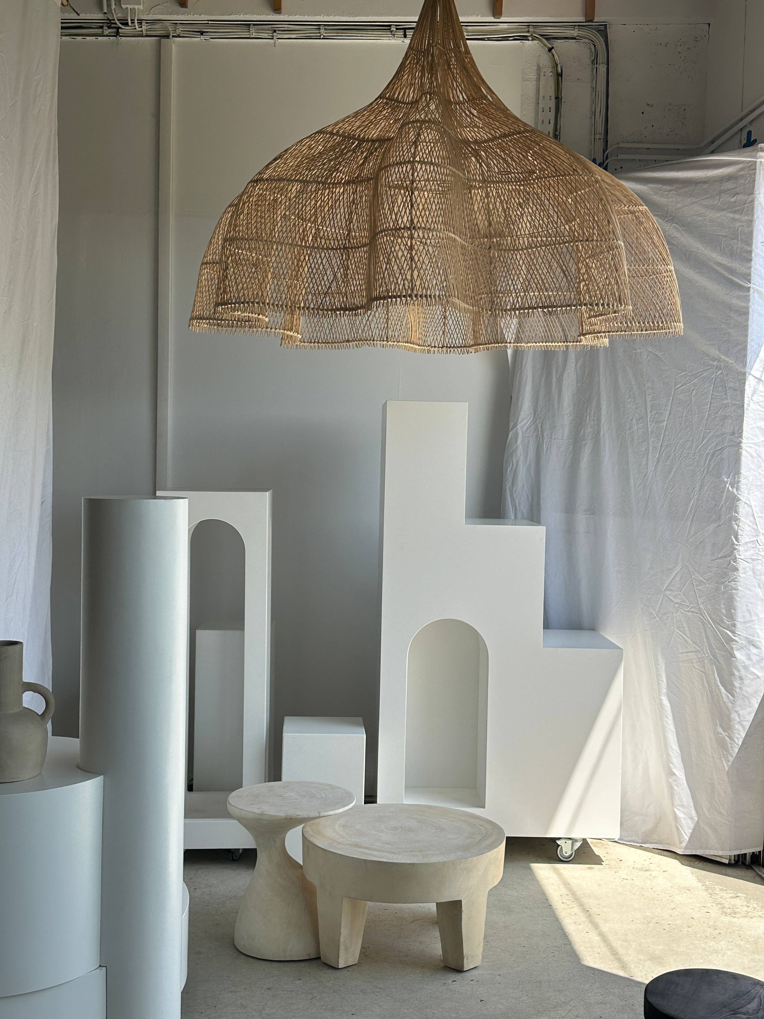 Office Objets - Wholesale Chandelier/Hanging Light - Immense rattan suspension in the shape of a flower, tulip, corolla H:1m; D:1m507