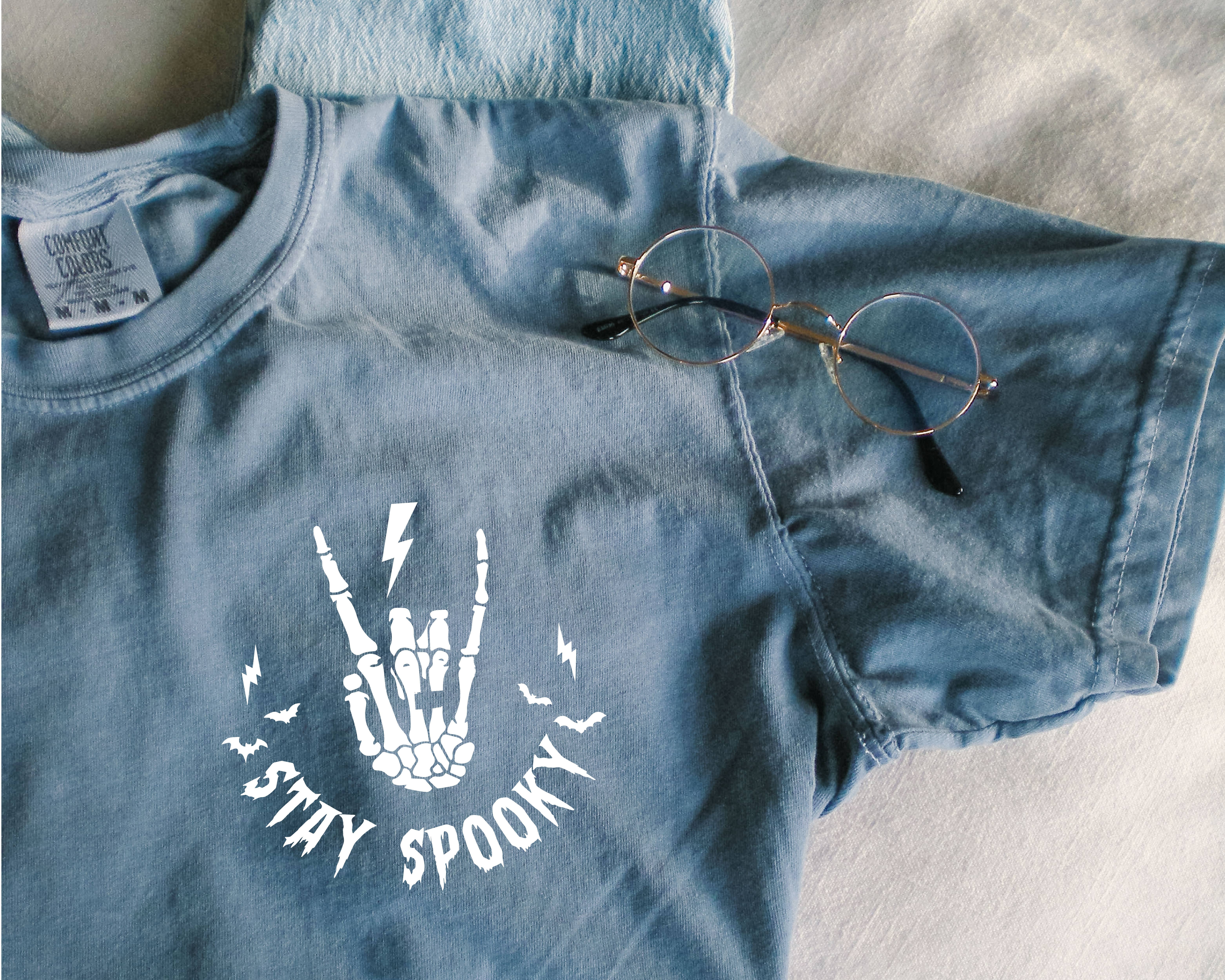 P E T I T R U E - Wholesale Screen Printed T-Shirt - Women's - Halloween Tee  T Shirt Stay Spooky5