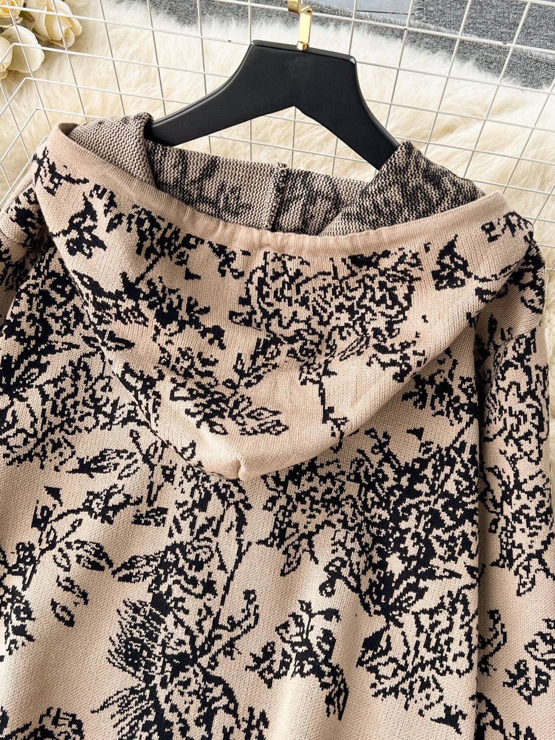 safistyle - Wholesale Lounge Set - Women's - Floral Drawstring Hoodie & Wide-Leg Pants Set5