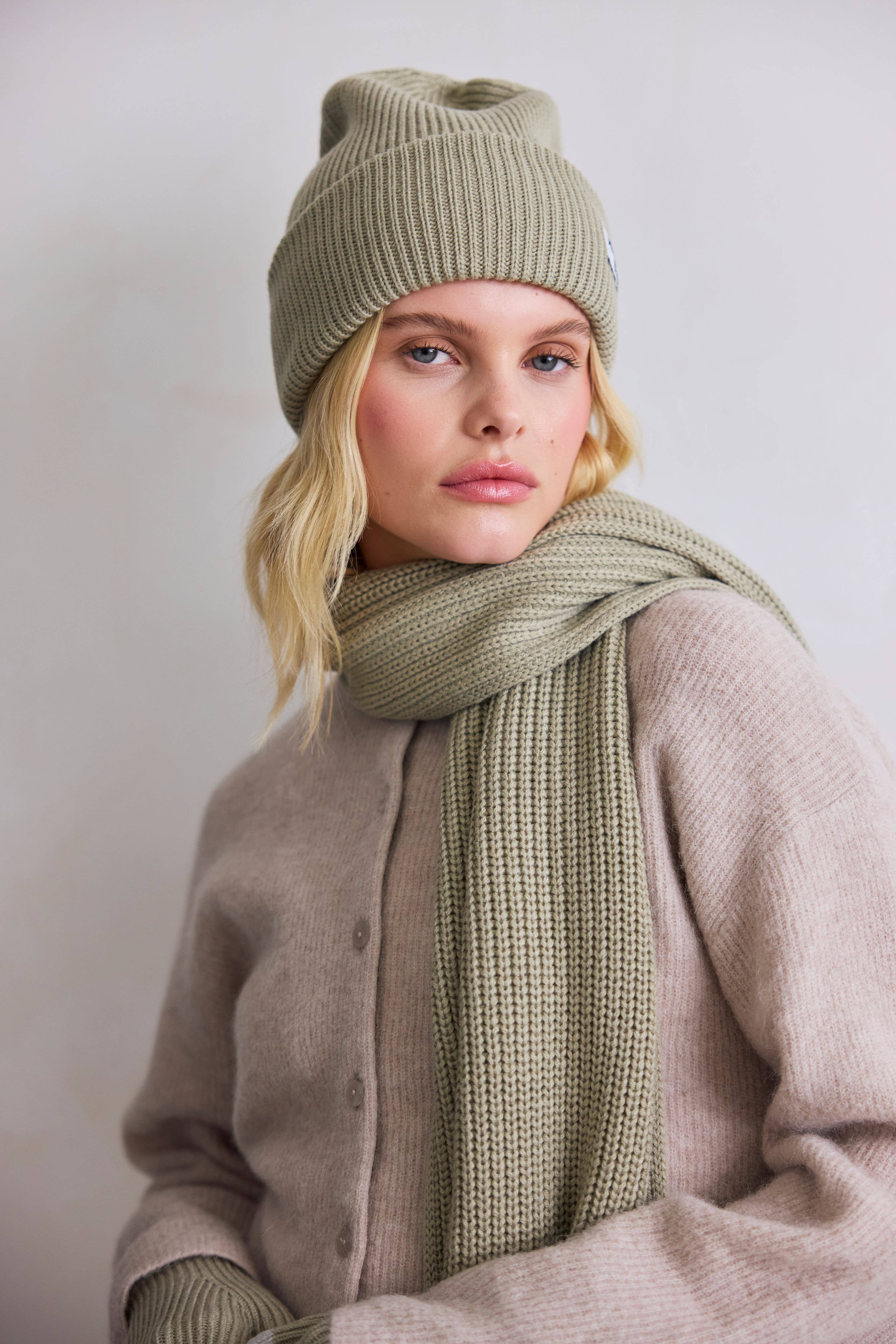 ARCTIC FOX & CO. – Cachecol - Unissexo por atacado – Cachecol de Garrafa Reciclada - Cinzento Ártico - AW252