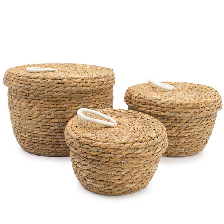Ceste rotonde in giunco marino e cotone con coperchio - Naturale - Set da 3 per la vendita all'ingrosso da parte di AW Artisan
