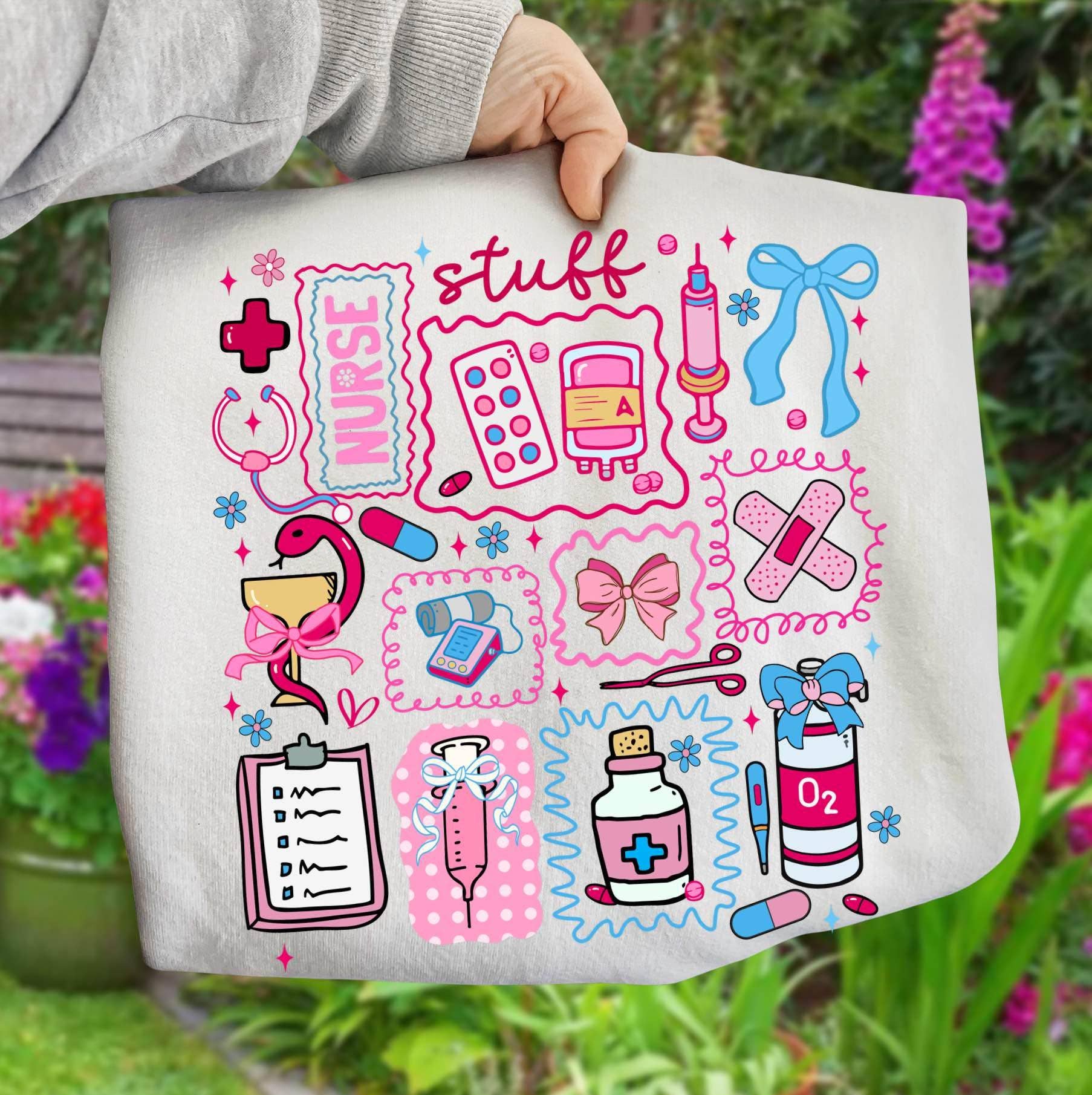 Glaime – wholesale Grafisk T-shirt - Unisex – Registrerad sjuksköterska Comfort Colors T-shirt, Sjuksköterskeliv Tröja2