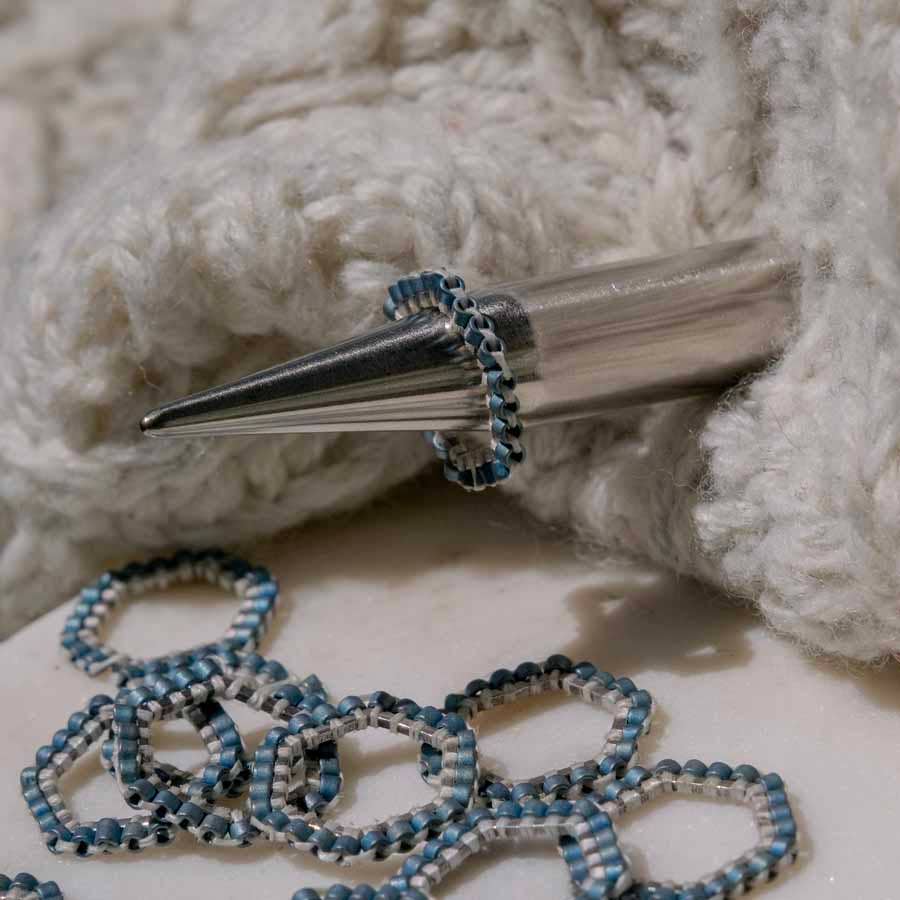 Thread and Maple - Vente Accessoire de tricot/crochet - Marqueurs de mailles en nid d'abeille avec perles4