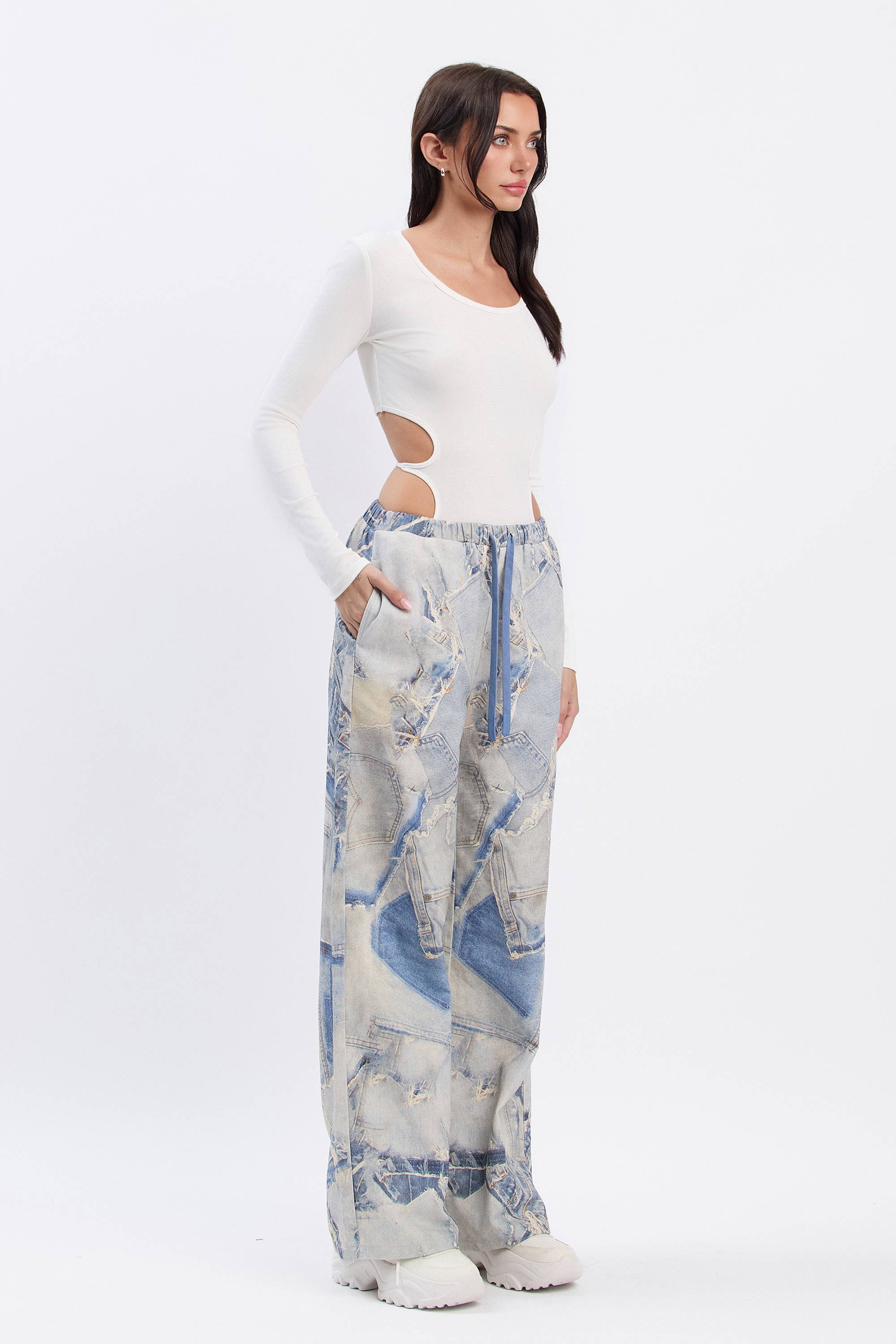 No Vacancy - Wholesale Pants - Women's - Denim print wide legged pants w/ drawstring4