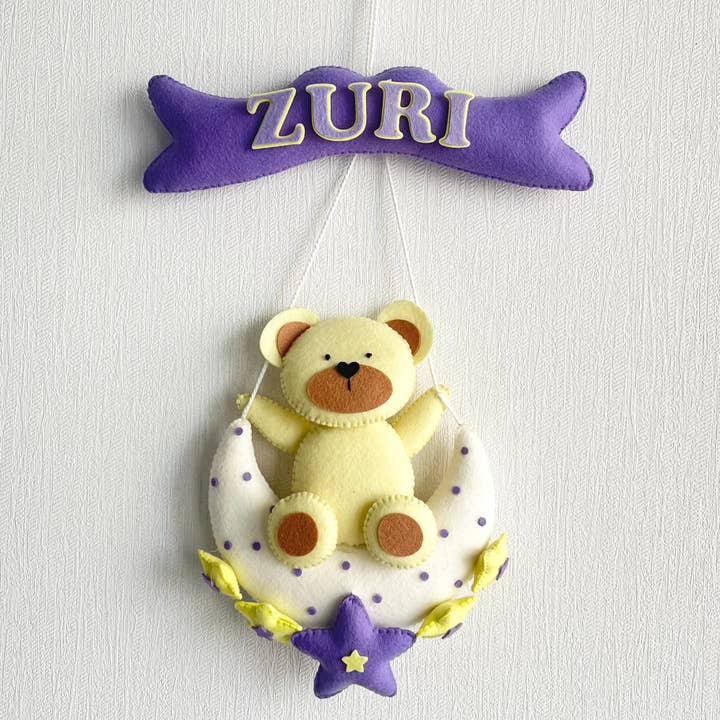 Teddy's Sterrenmaan Naam Hanger voor wholesale door Ash and Vi