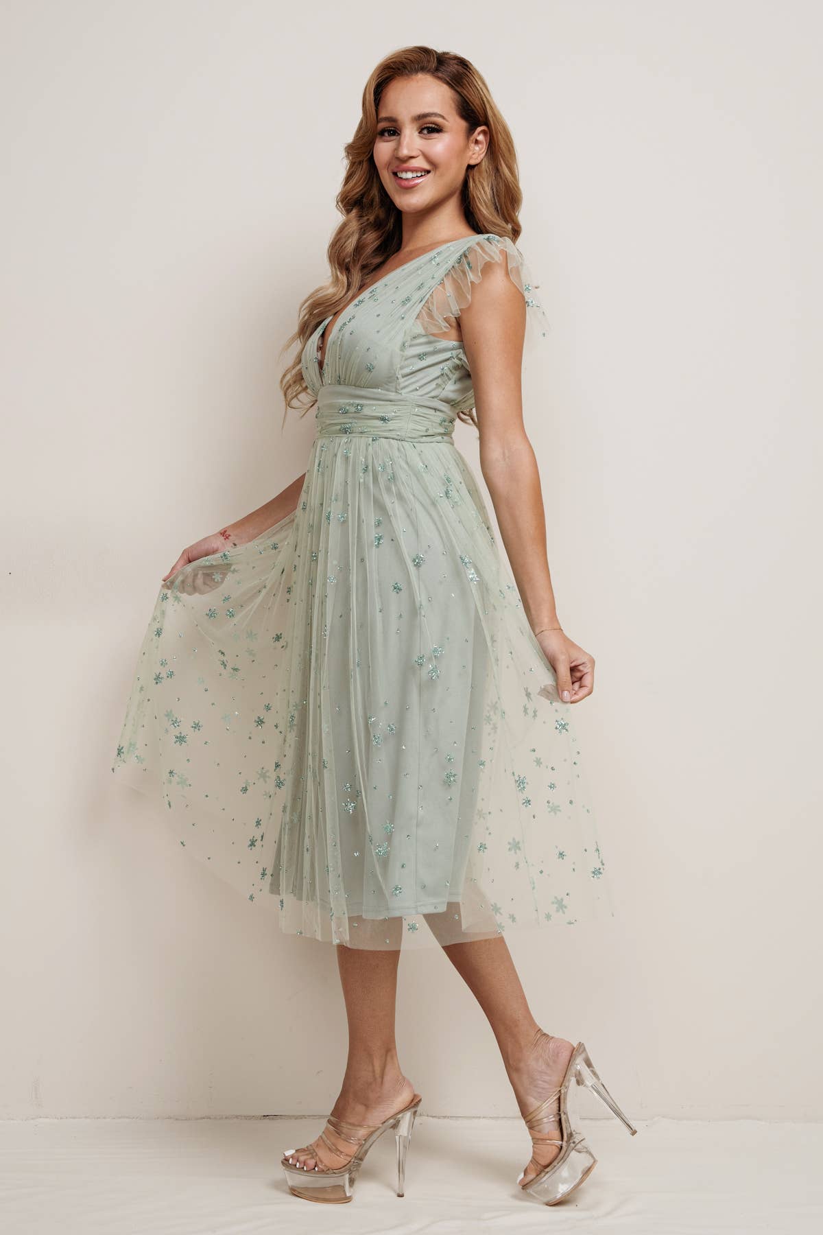 Rosemore Couture - Vente Robe – femme - NOTRE MEILLEURE VENTE : LA ROBE MAXI À PAILLETTES ÉTOILÉES EN VERSION MIDI7