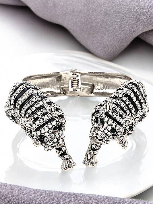 TIGER RHINESTONE PAVE GÅNGJÄRNSARMBAND för wholesale av Andrea Bijoux