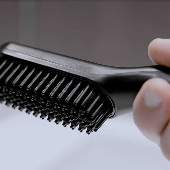 Odenson – Großhandel Bartkamm/-bürste – Odenson Bartglätter1