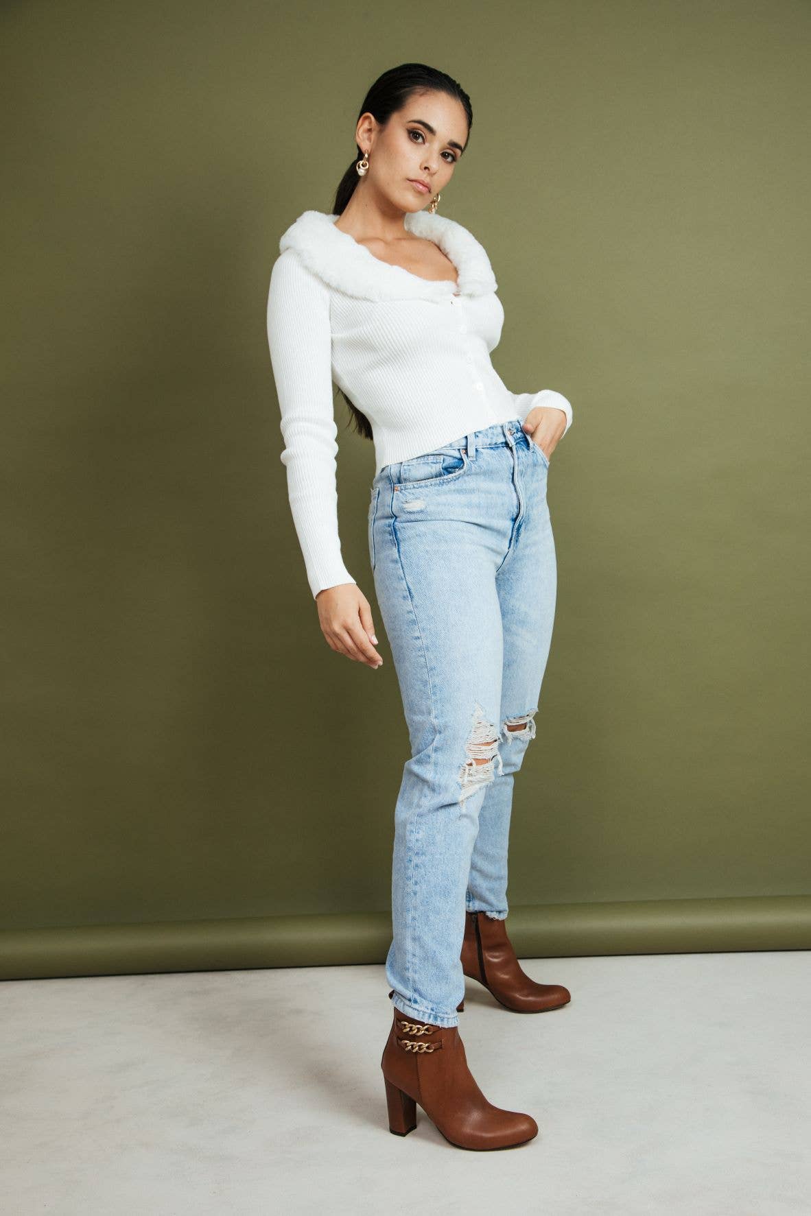 Elodie - Venta al por mayor Botines - Mujer - BOTIN DORIS TACON ALTO CADENAS4