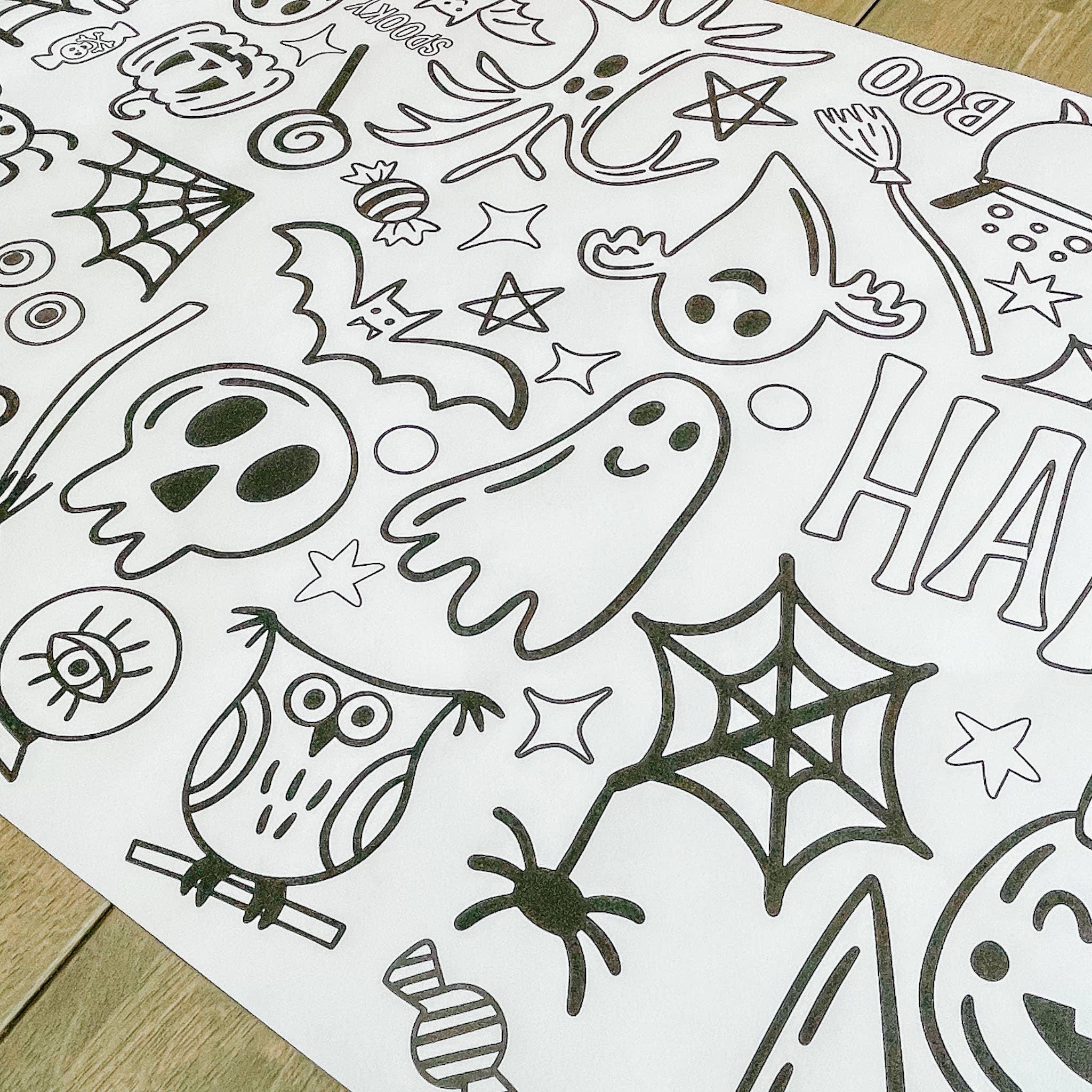 Party in a pinch - Vente Nappe à colorier – enfant et bébé - chemin de table à colorier Halloween Spooky | Joyeux Halloween3