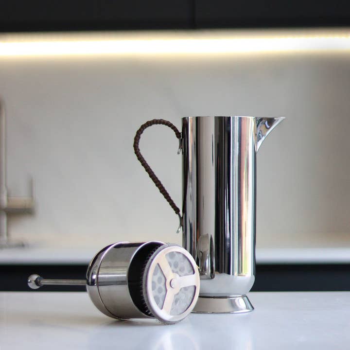 Nick Munro - Wholesale French Press - Domus Cafetiere Large - Wicker Handle