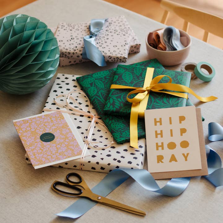 Lucy says I do - Venta al por mayor Sobre de papel de regalo - Papel de regalo con estampado de animales dálmatas1