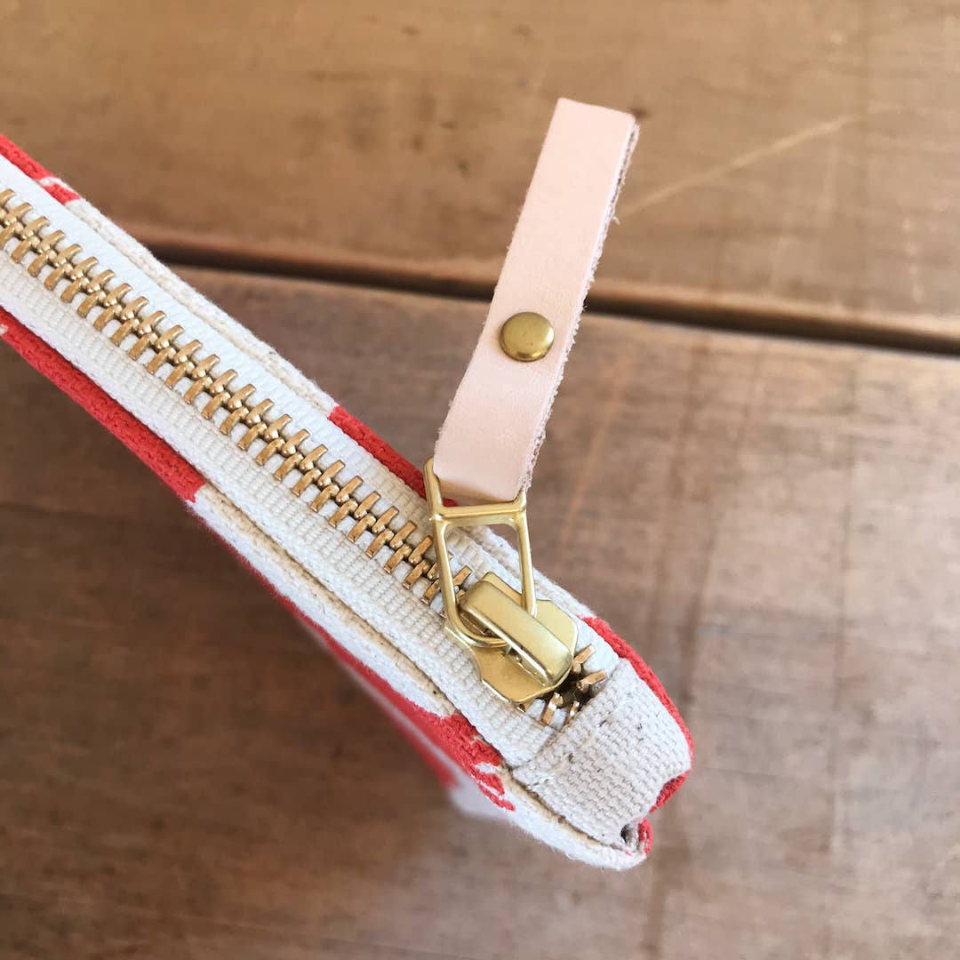 Erin Flett – wholesale Wallet – Women's – GRAPEFRUIT FLYING CARPET CARD WALLET2