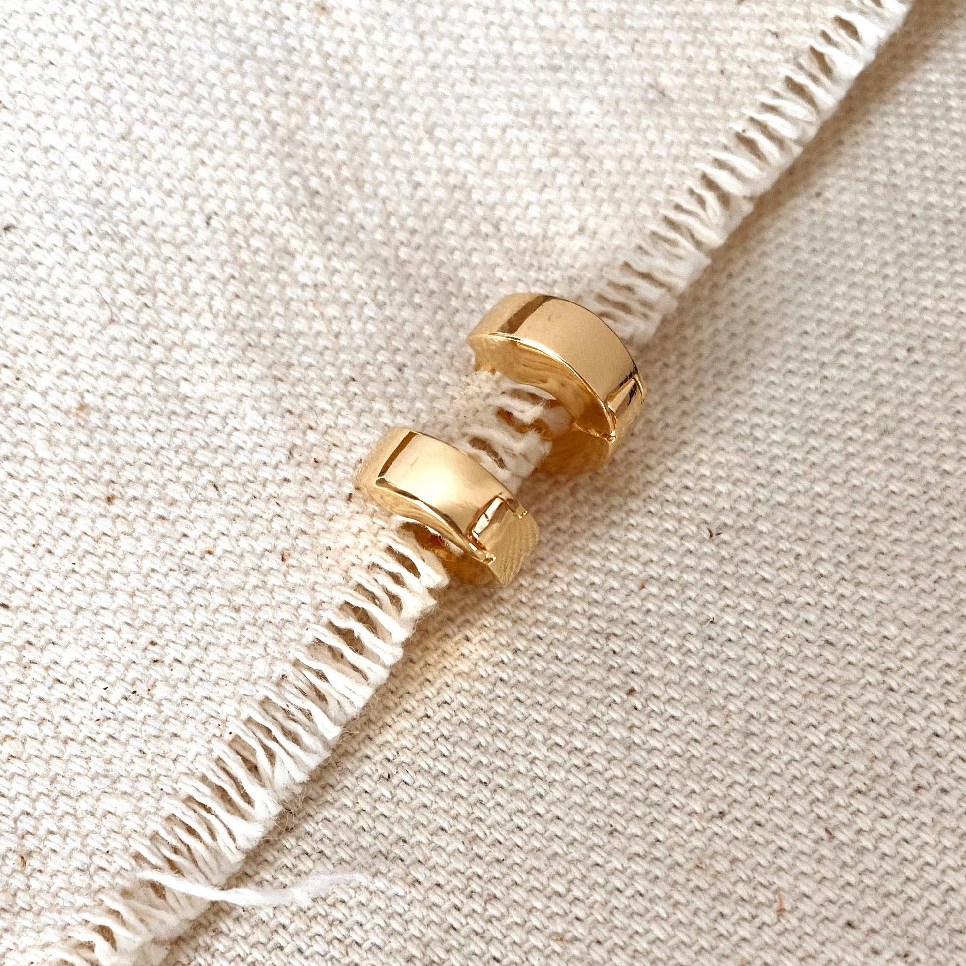 GoldFi - Wholesale Huggie Earrings - Mini Tiny Chunky Clicker Earrings4